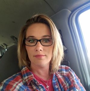 Meet your Posher, Candice